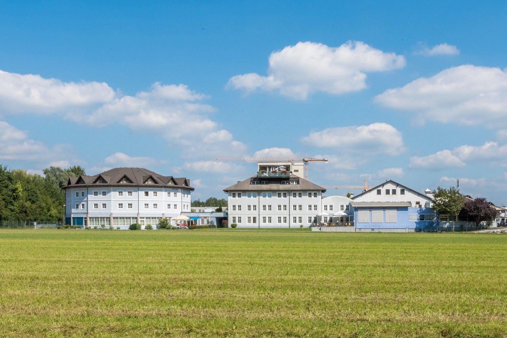 Hotel Paradies Graz Exterior photo
